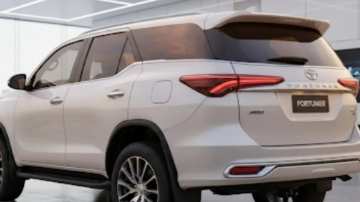 Toyota Fortuner car 2025